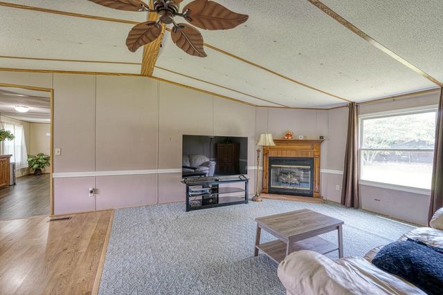 9 W Tyger Court, Greer, SC 29651