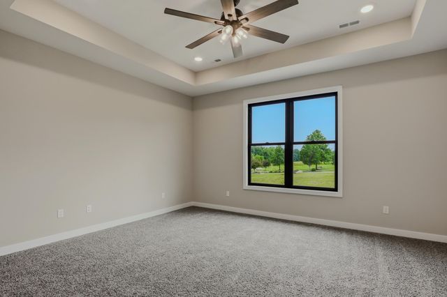 5305 OAKVILLE RANCH DR, Columbia, MO 65201
