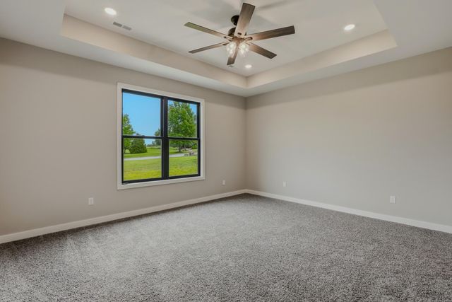 5305 OAKVILLE RANCH DR, Columbia, MO 65201