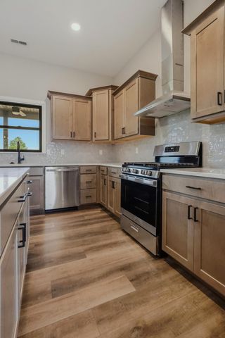 5305 OAKVILLE RANCH DR, Columbia, MO 65201