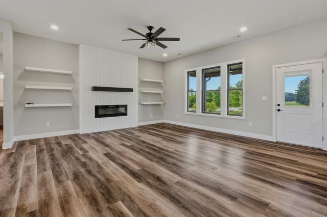 5305 OAKVILLE RANCH DR, Columbia, MO 65201
