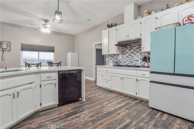 6748 Coriander Drive, Oak Hills, CA 92344