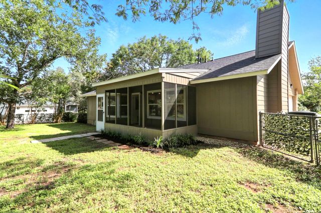 2207 Emerald Isle DR, Leander, TX 78641