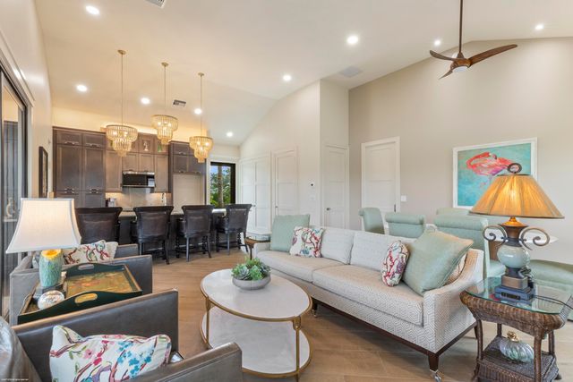 16219 Hollow Tree Lane, Wellington, FL 33470