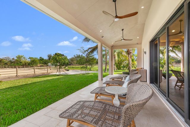 16219 Hollow Tree Lane, Wellington, FL 33470