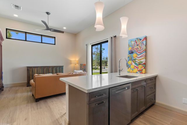 16219 Hollow Tree Lane, Wellington, FL 33470