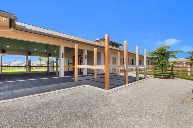 16219 Hollow Tree Lane, Wellington, FL 33470