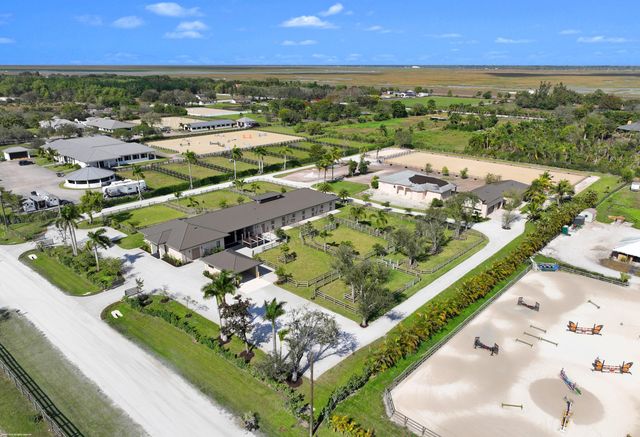 16219 Hollow Tree Lane, Wellington, FL 33470