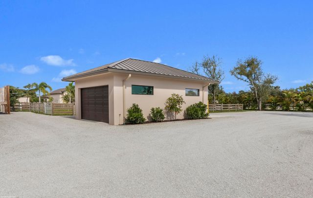 16219 Hollow Tree Lane, Wellington, FL 33470