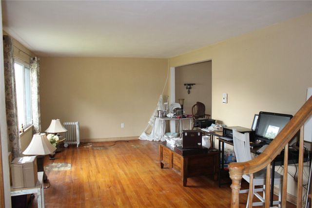 716 W 40TH Street, Erie, PA 16509