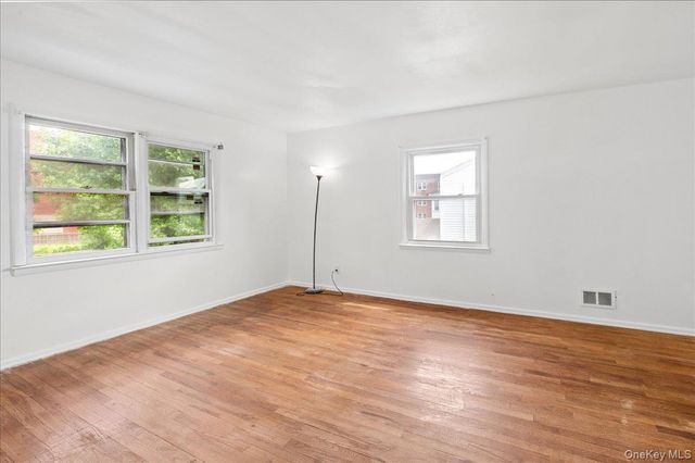 61 N Fulton Avenue, Mount Vernon, NY 10550