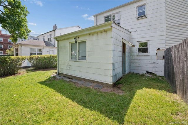 61 N Fulton Avenue, Mount Vernon, NY 10550