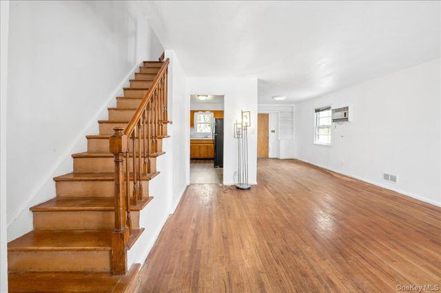 61 N Fulton Avenue, Mount Vernon, NY 10550