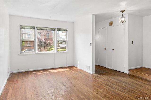 61 N Fulton Avenue, Mount Vernon, NY 10550