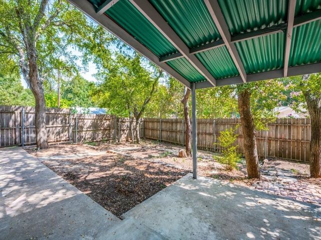 1108 Wade Drive, Bedford, TX 76022