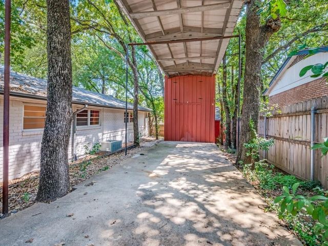 1108 Wade Drive, Bedford, TX 76022