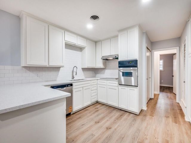 1108 Wade Drive, Bedford, TX 76022