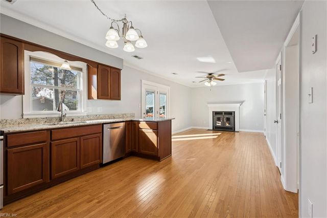 117 Elaine DR, Newport News, VA 23602