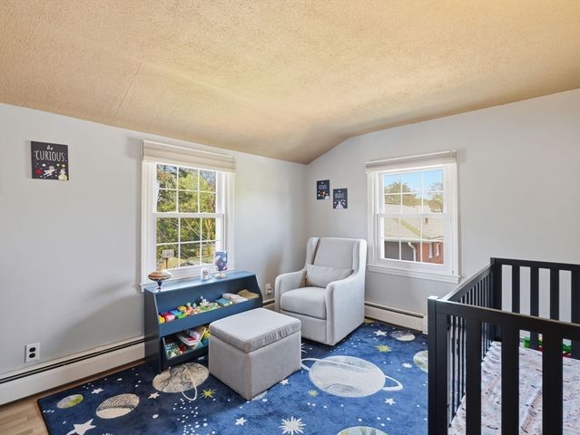 646 Lynn Fells Pkwy, Melrose, MA 02176