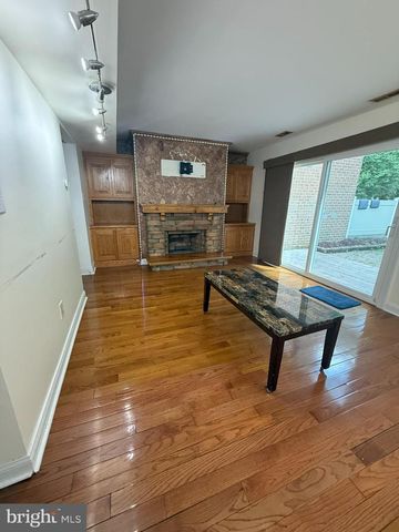 1080 PENDLETON CT, Voorhees, NJ 08043