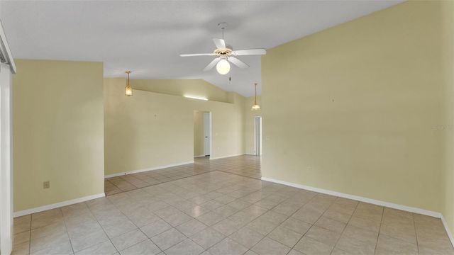 8053 KAITLIN CIRCLE, Lakeland, FL 33810