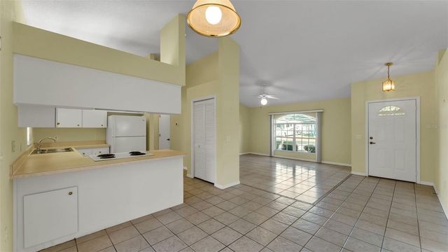 8053 KAITLIN CIRCLE, Lakeland, FL 33810