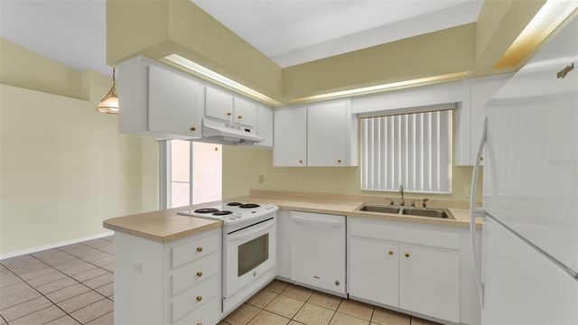 8053 KAITLIN CIRCLE, Lakeland, FL 33810