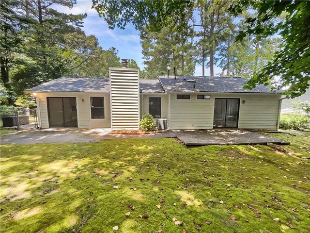 4095 Maxanne NW Drive, Kennesaw, GA 30144
