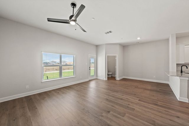 443 MB's Way, Pilot Point, TX 76258