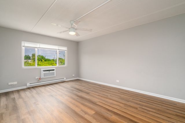 315 W Kimbell Avenue 01, Elmhurst, IL 60126
