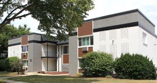 315 W Kimbell Avenue 01, Elmhurst, IL 60126