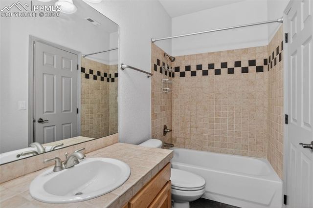 2222 Collegiate Drive, Colorado Springs, CO 80918