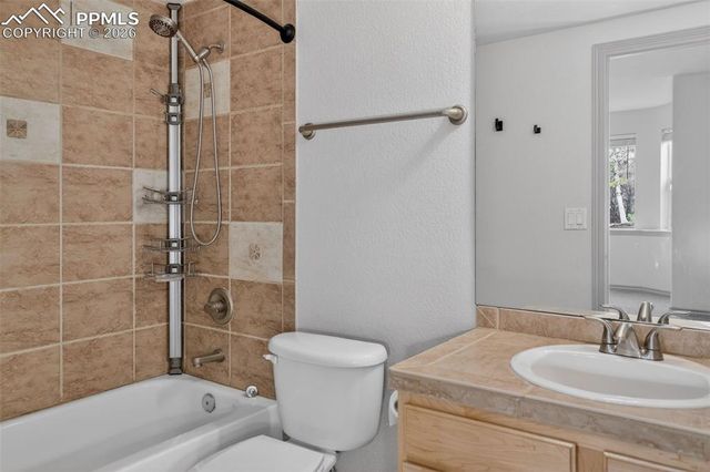 2222 Collegiate Drive, Colorado Springs, CO 80918