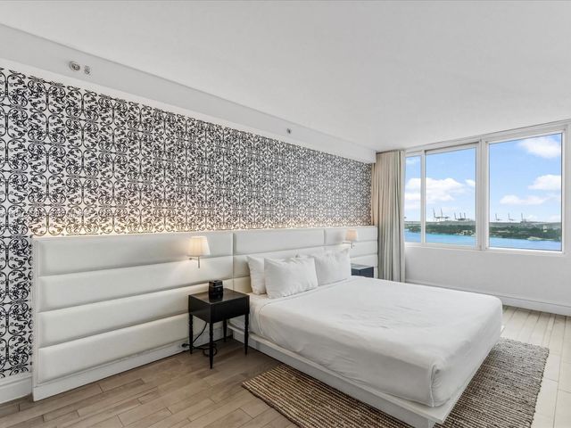 1100 West Ave 1414, Miami Beach, FL 33139