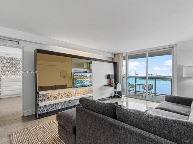 1100 West Ave 1414, Miami Beach, FL 33139