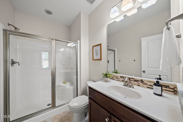 676 Tobacco Farm Way, Chapel Hill, NC 27516