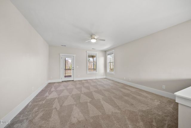 676 Tobacco Farm Way, Chapel Hill, NC 27516