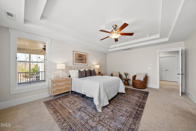 676 Tobacco Farm Way, Chapel Hill, NC 27516