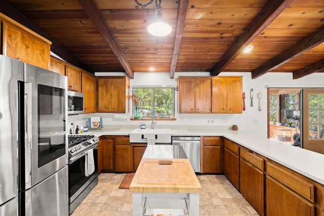 17511 Incense Ct, Penn Valley, CA 95946