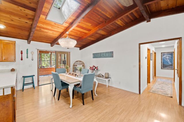 17511 Incense Ct, Penn Valley, CA 95946