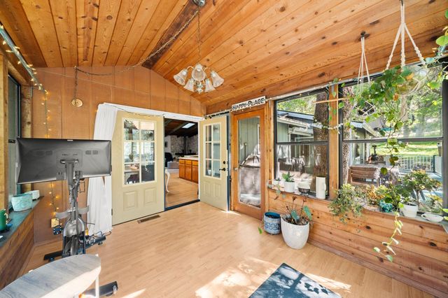 17511 Incense Ct, Penn Valley, CA 95946