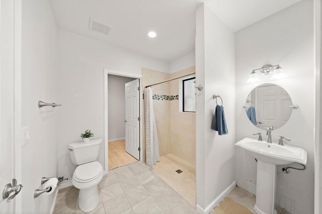 17511 Incense Ct, Penn Valley, CA 95946