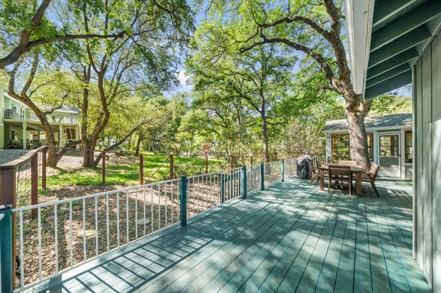 17511 Incense Ct, Penn Valley, CA 95946