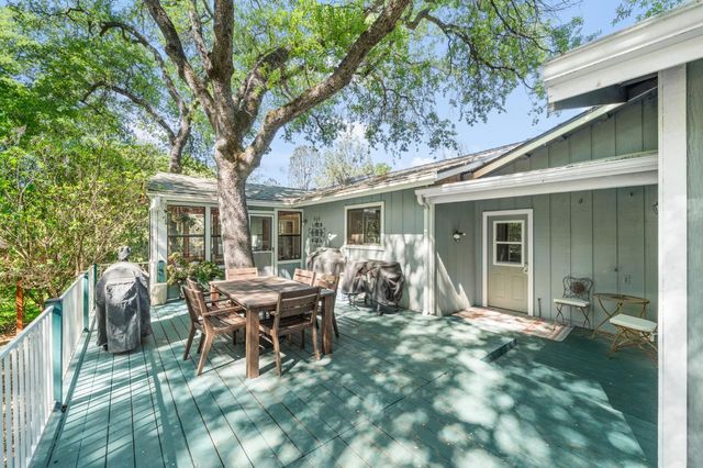 17511 Incense Ct, Penn Valley, CA 95946