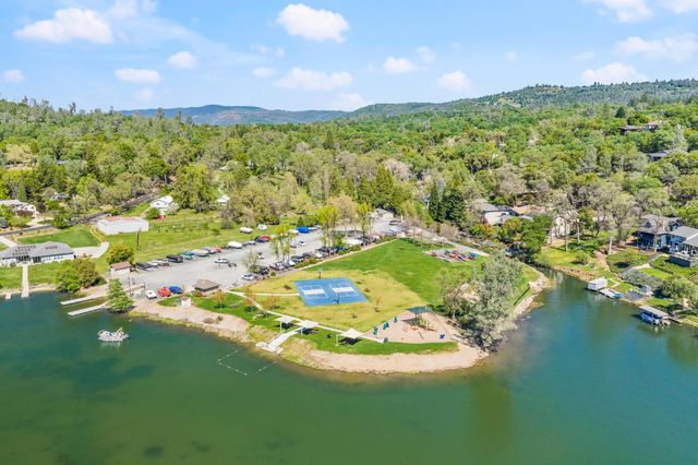 17511 Incense Ct, Penn Valley, CA 95946