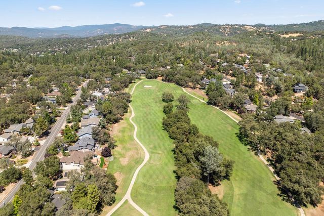 17511 Incense Ct, Penn Valley, CA 95946