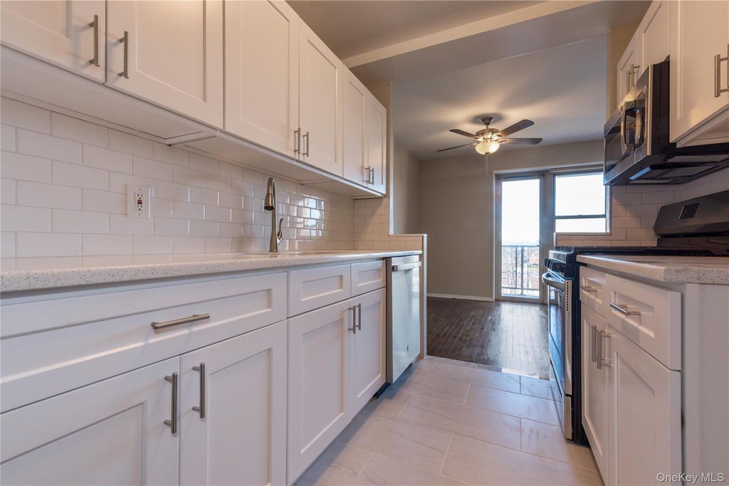 20 Wendell Street 19F, Hempstead, NY 11550 — photo 5
