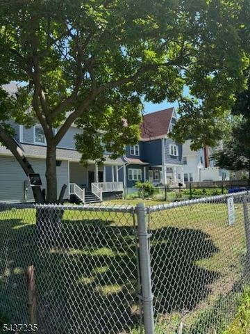 600 Park Ave, East Orange City, NJ 07017