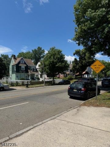 600 Park Ave, East Orange City, NJ 07017