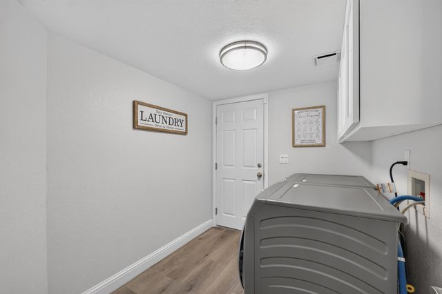 6153 Kenneth Oak Way, Fair Oaks, CA 95628